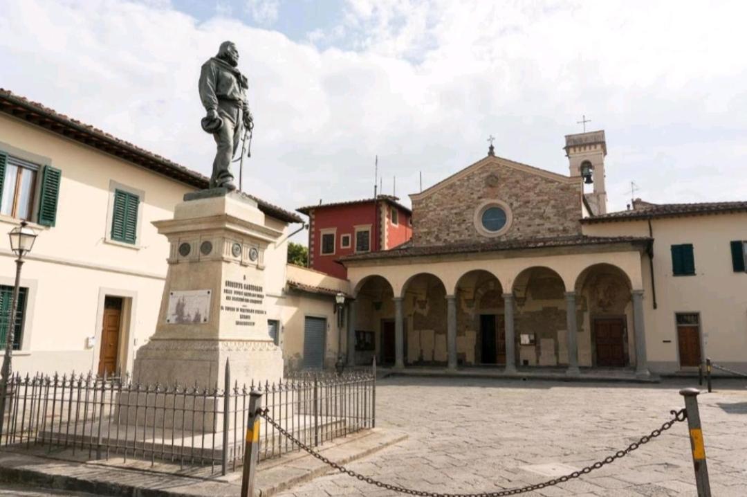 Privilege Dior Florence Luaran gambar